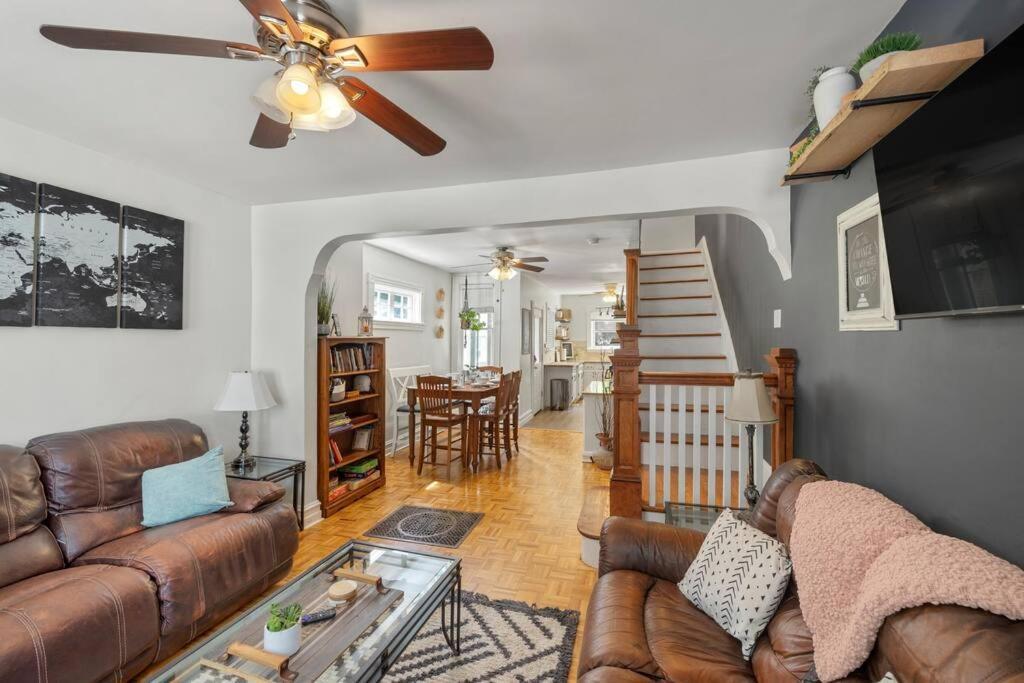 Rare City Home W/ Backyard Fire-Pit & Hottub Lancaster Exterior photo